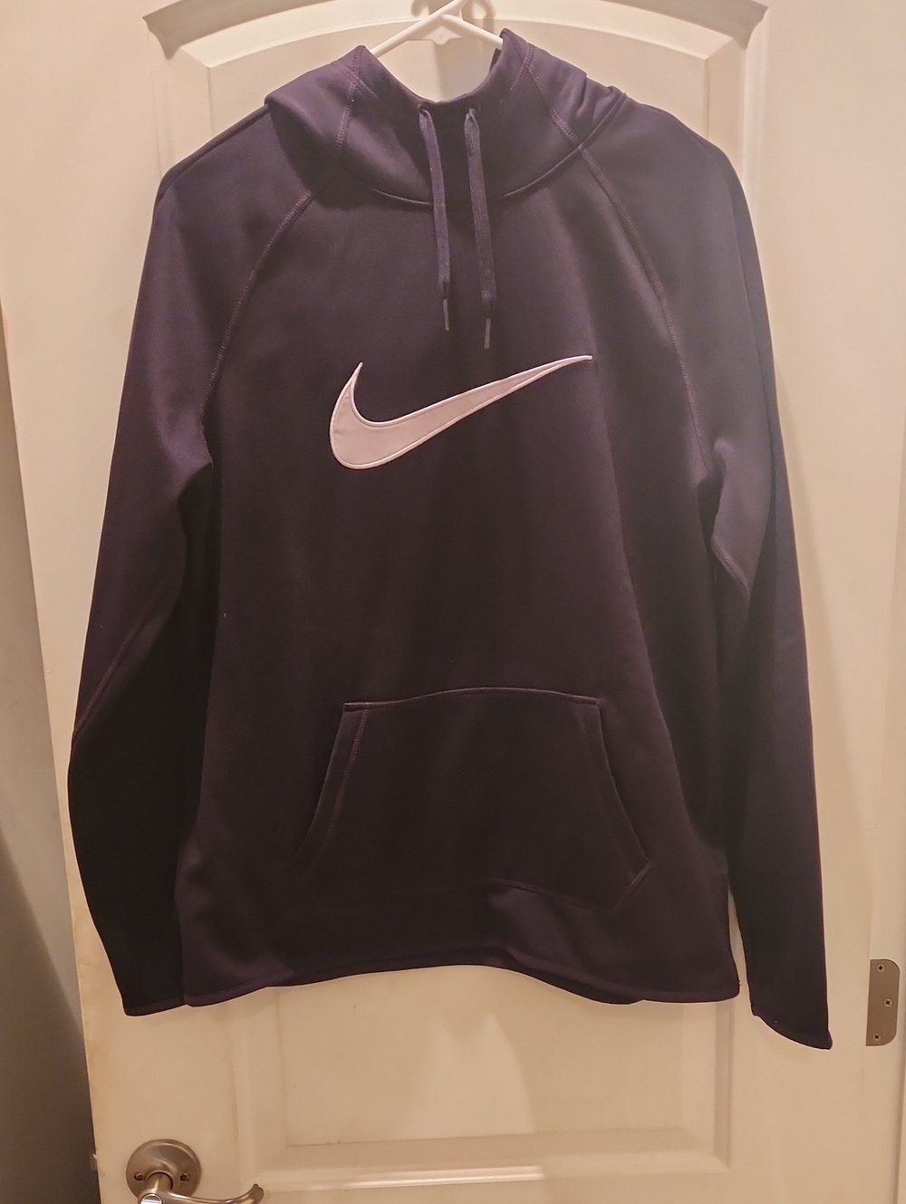 Nike Large Purple Pullover Hoodie with Pink Swoosh